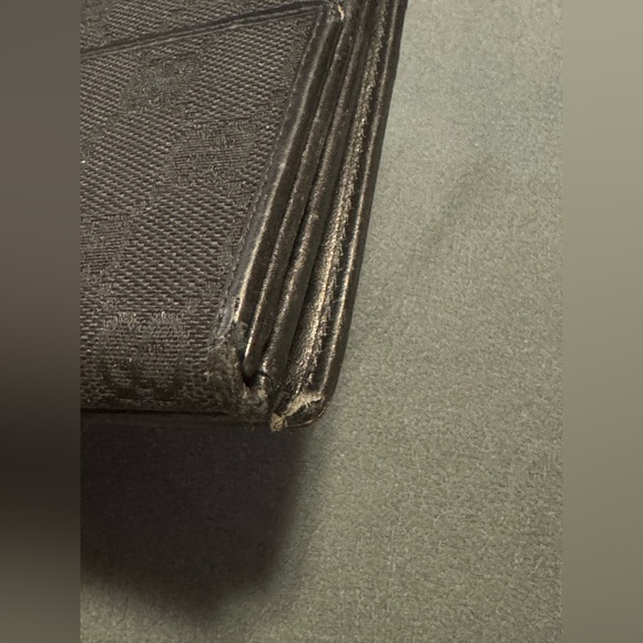 Gucci canvas Bi Fold Wallet - Picture 5 of 14